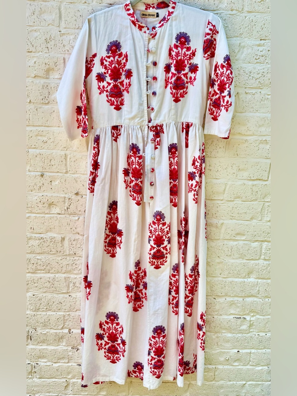 White Maxi Dress with Red Floral Motif M * runs small.